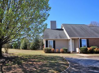 101 Daniel Ct, Mauldin, SC 29662