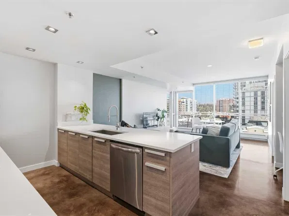 235 E 9a St NW #506, Calgary, AB T2N 4H7