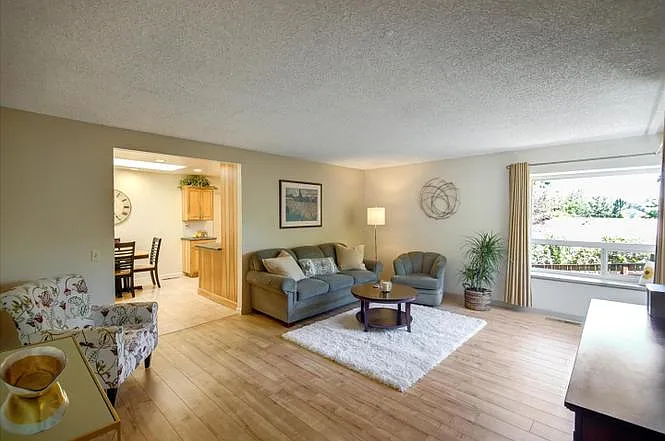 416 Sherman Dr #A — Photo 17