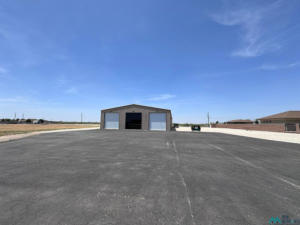 2nd image of 6609 N Davis Ln