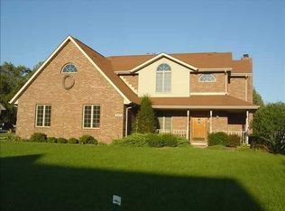 2304 N Carrolton Dr, Muncie, IN 47304