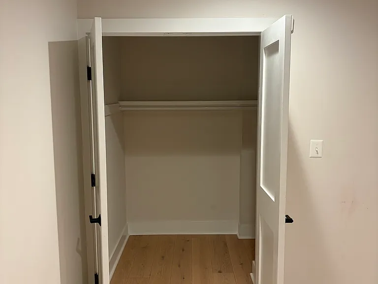 1722 W Virginia Ave NE #2 — Photo 10