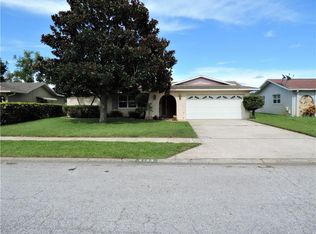 9153 127th St, Seminole, FL 33776