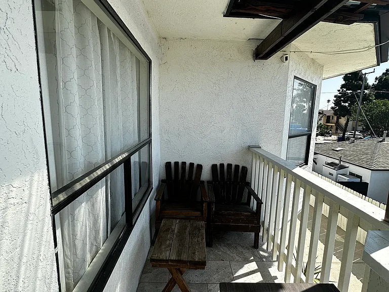 110 Madison Ave #B — Photo 4