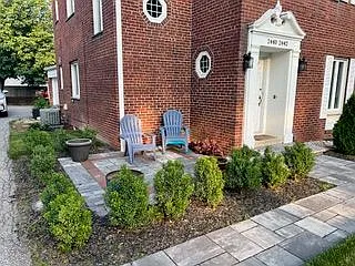 2 bed, 2.0 bath, $2,200 — Photo 2