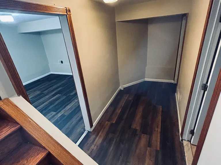 21 Susan Ct — Photo 7