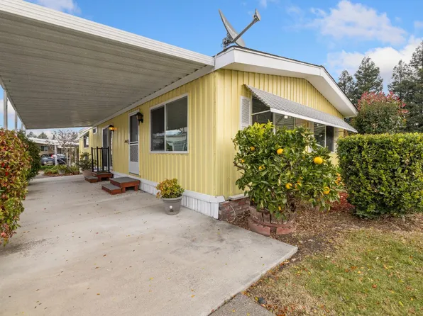 58 Circulo Puerto Court, Rohnert Park, CA 94928