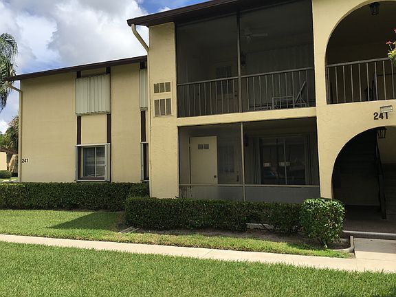 3rd image of 241 Pine Hov Cir Unit A-1