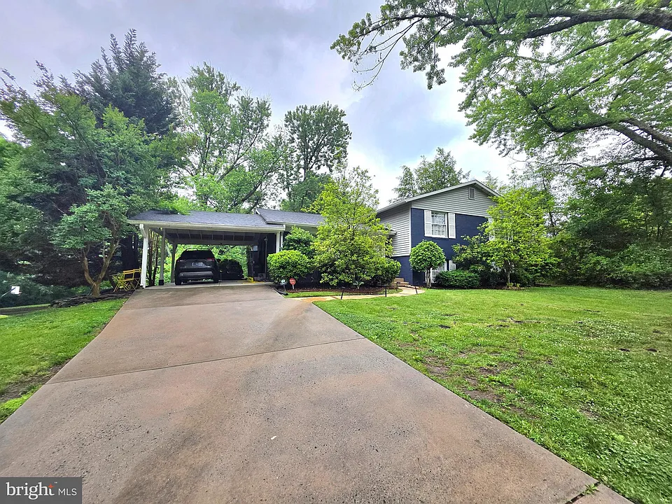 2215 Collingwood Rd