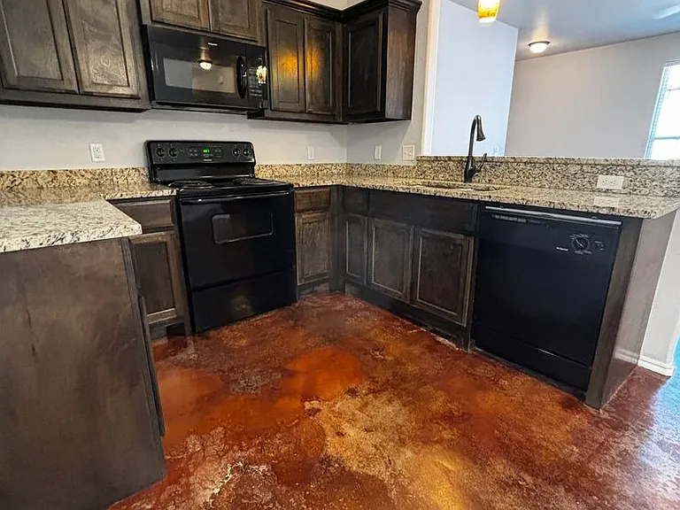 1857 Post Oak Rd — Photo 4