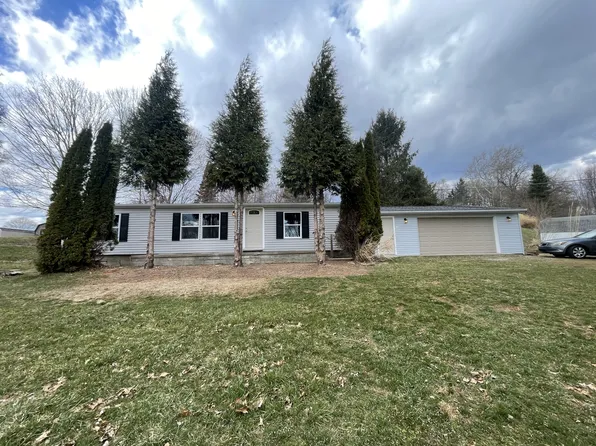 207 Darlene Dr, Newark, OH 43055
