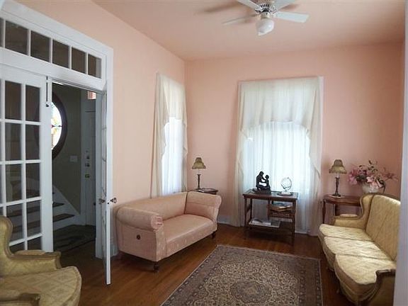 3rd image of 1824 Avenue O