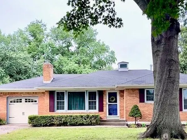 12006 E 48th St, Kansas City, MO 64133