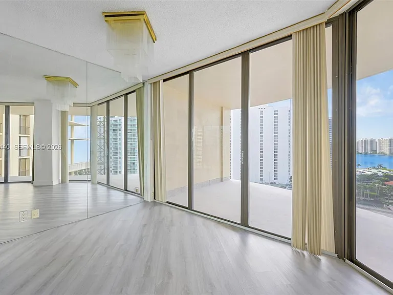 19355 Turnberry Way #15G — Photo 10