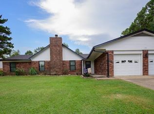 101 Sherwood Forest Dr, Mena, AR 71953