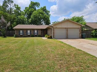 1001 Kelly Park Rd, Edmond, OK 73003