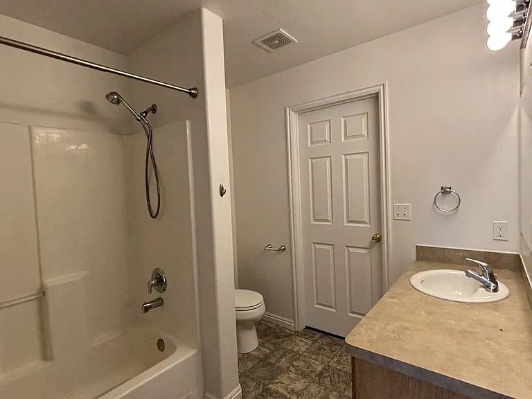 3565 Deloy Dr #4 — Photo 2
