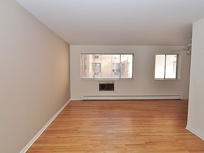 1st image of 441 W Barry Ave APT 530