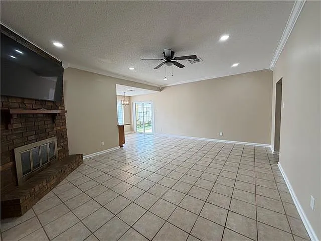 7820 Windward Ct — Photo 4
