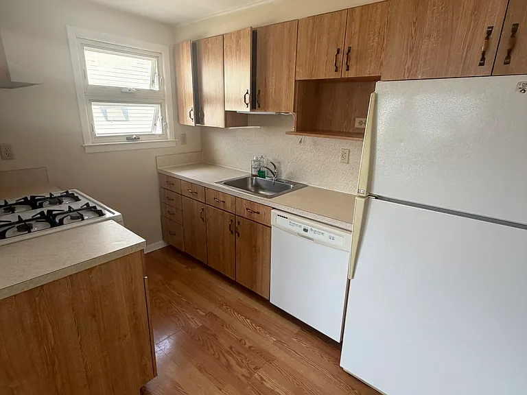 152 Ackerman Ave #2 — Photo 3