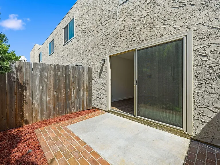 Merrywood Apartments — Photo 14