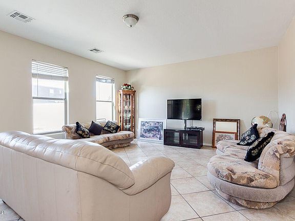 3rd image of 6220 S 45th Gln