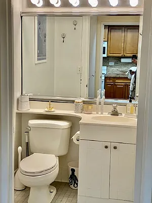 Rented by City Connections Realty | media 5