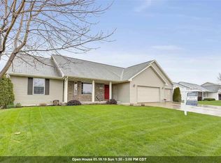 2216 Nick Ln, De Pere, WI 54115