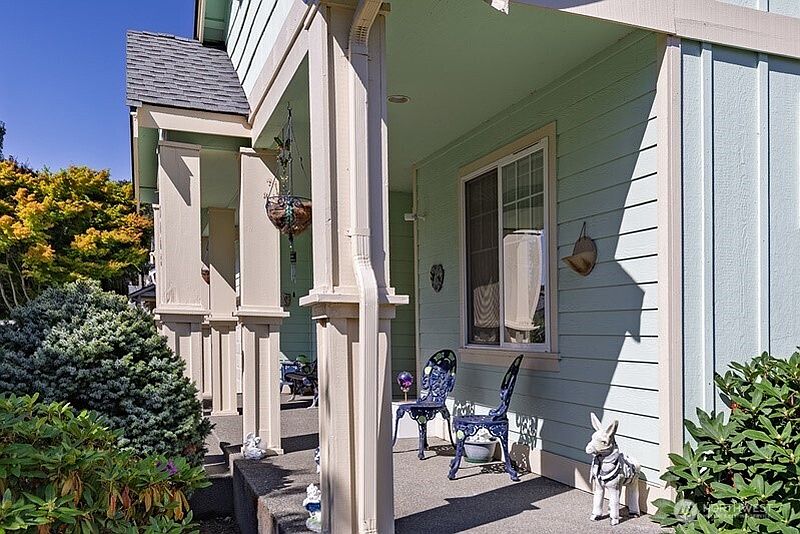 3rd image of 5103 80th Street SW