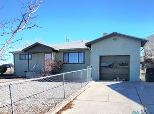 301 Debra Dr, Gallup, NM 87301
