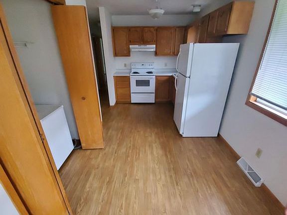 5th image of 3511 29th Ct S