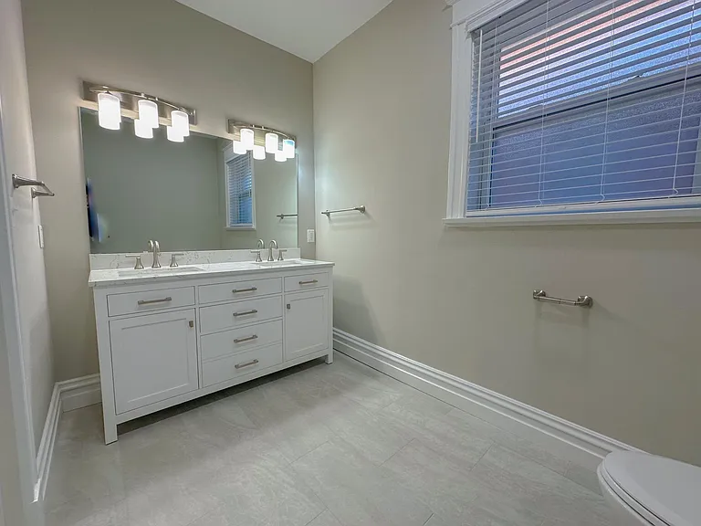 6117 Westminster Pl — Photo 22
