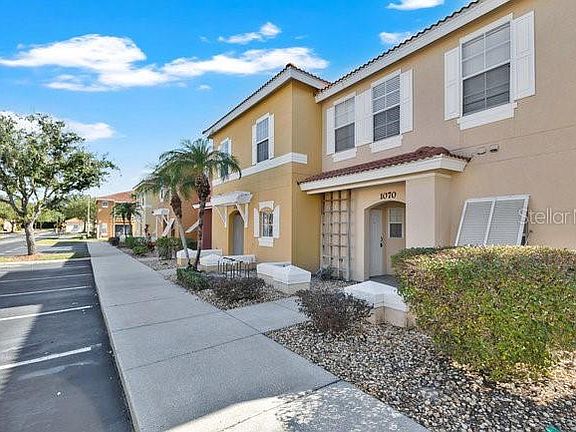 2nd image of 1070 PARK RIDGE CIRCLE