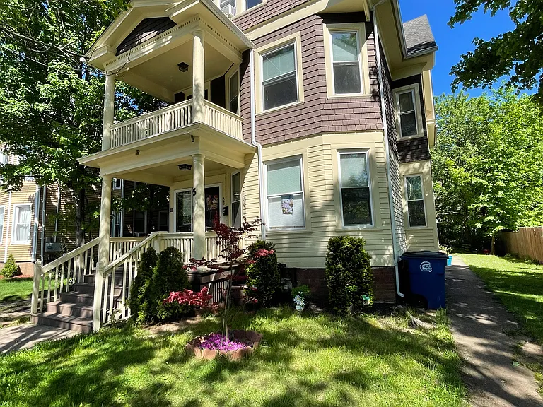 55 Brownell St #2 — Photo 2