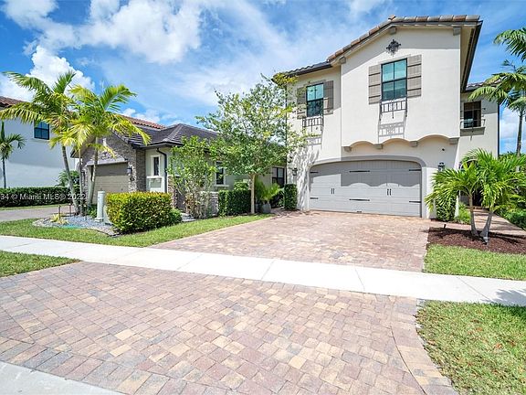 5th image of 785 SW 113th Ln #0