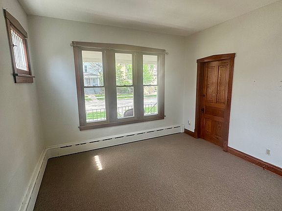 3rd image of 516 Hannah Ave #1