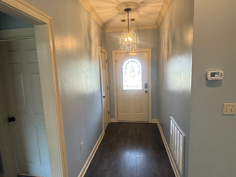 155 Peach St — Photo 4