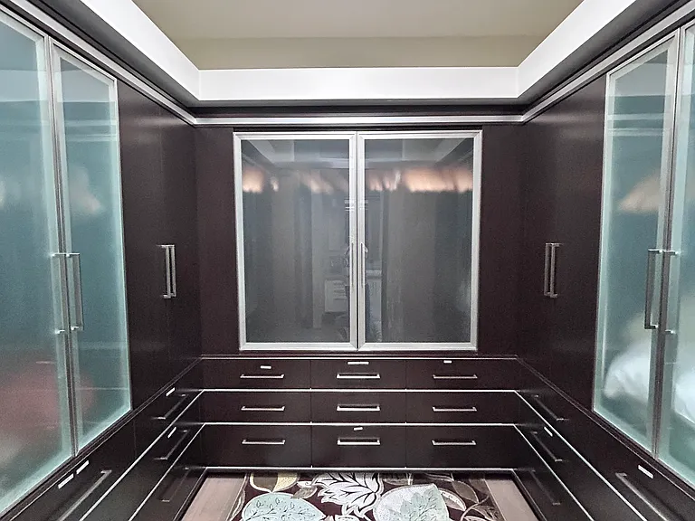 master bedroom walk in closet