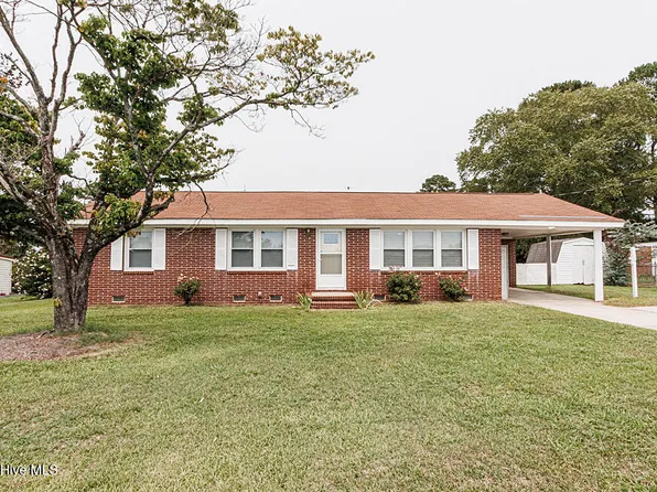5233 Sharon Acres Road, Elm City, NC 27822