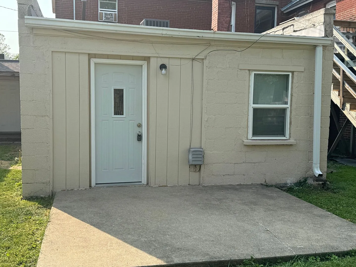 1521 - 1527 Harrison - Residential — Photo 1