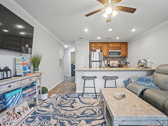 2nd image of 9520 Seawall Blvd APT 142