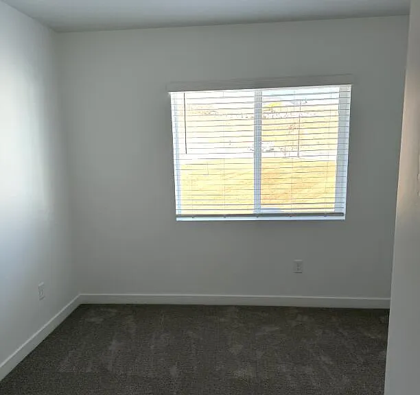 1545 W Bravo Dr — Photo 7