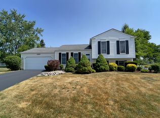 1289 Birchbark Trl, Carol Stream, IL 60188