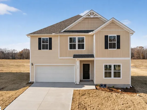 225 White Fields Ave, Fountain Inn, SC 29644
