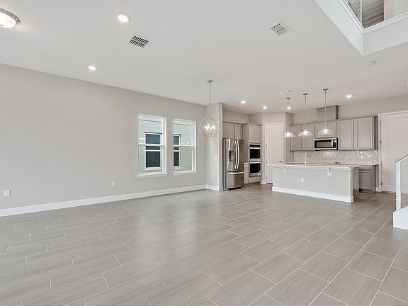 3rd image of 10307 Austrina Oak Loop