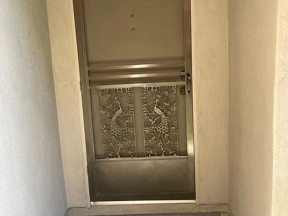 5th image of 33842 Diana Dr APT A