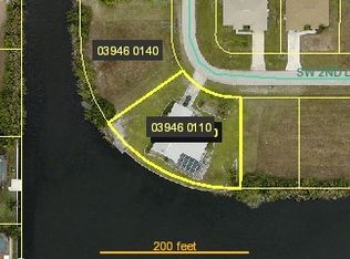 2932 SW 2nd Ln, Cape Coral, FL 33991