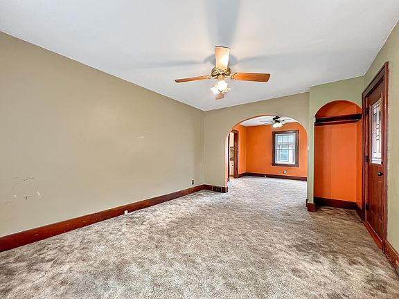 4th image of 511 N Grant St