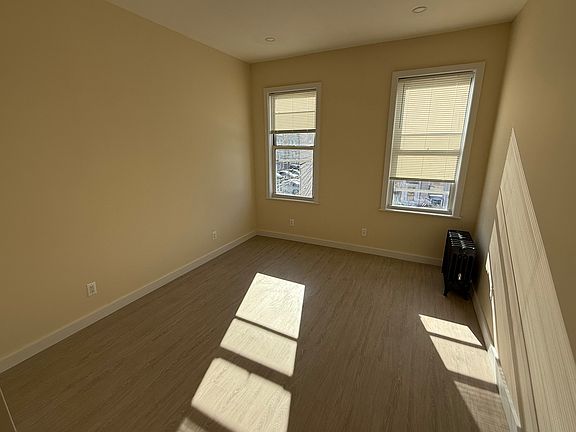 3rd image of 25-08 24th Ave #2