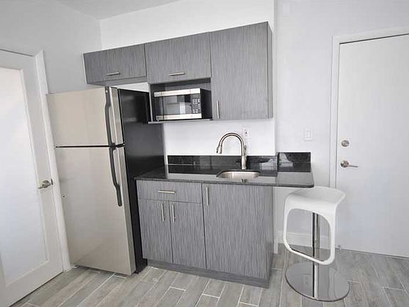 3rd image of 420 78th St APT 22